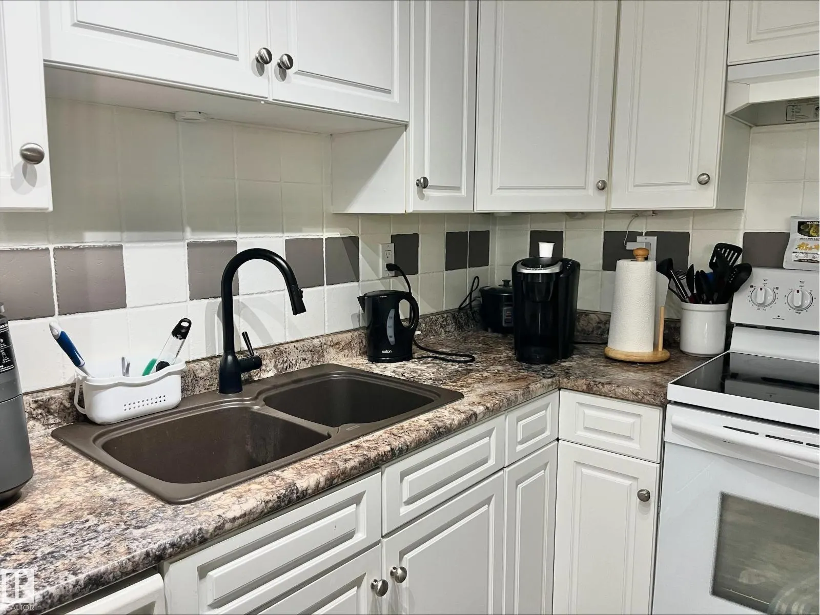 #204B 6 SPRUCE RIDGE DR