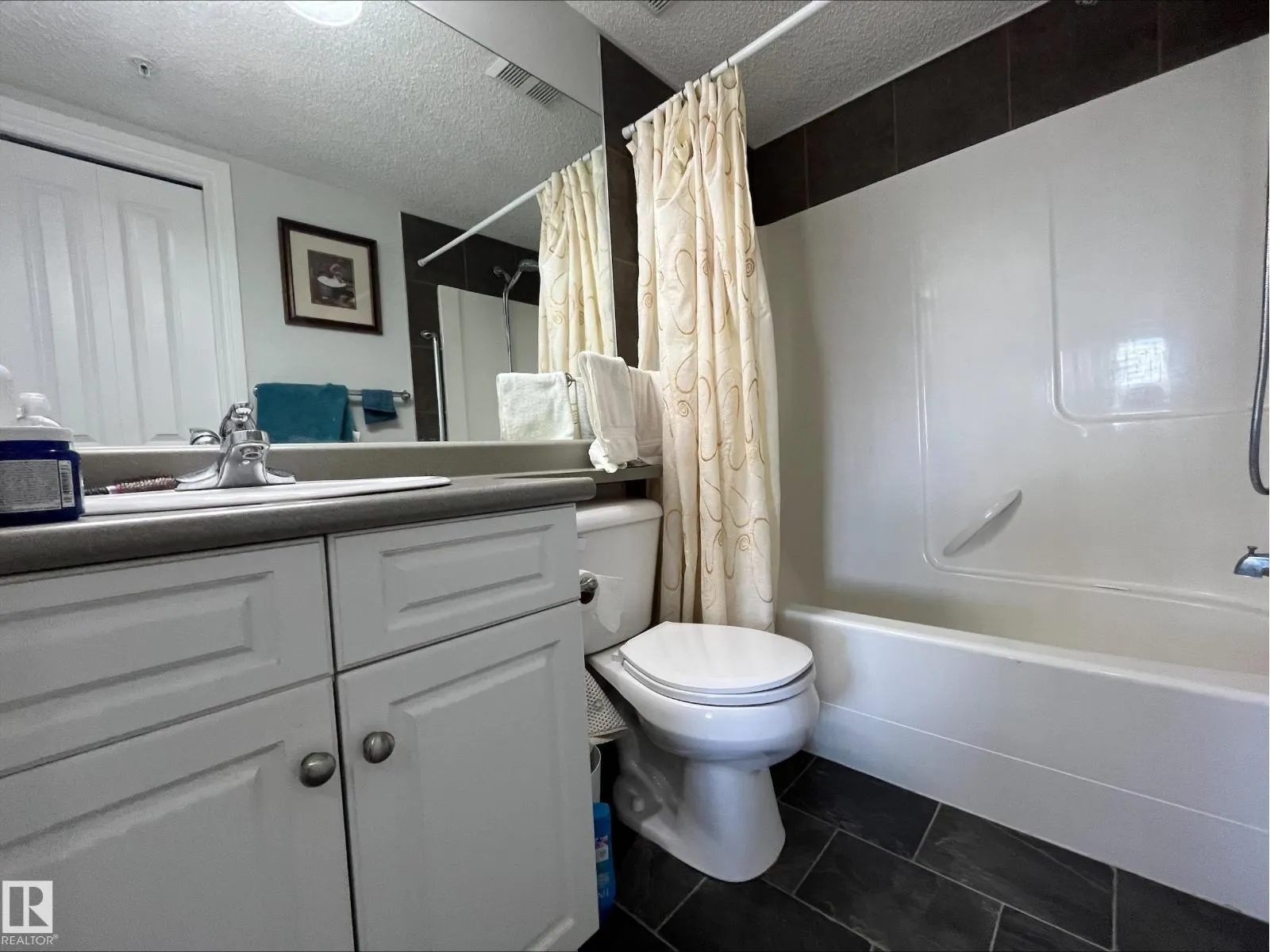 #204B 6 SPRUCE RIDGE DR