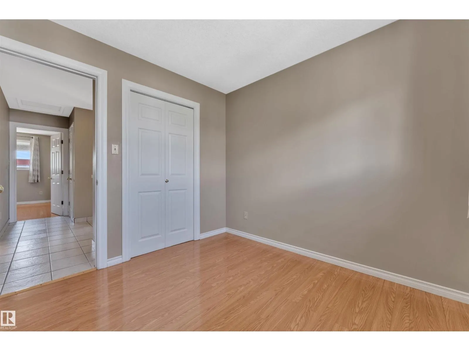 9320 150 AV NW NW