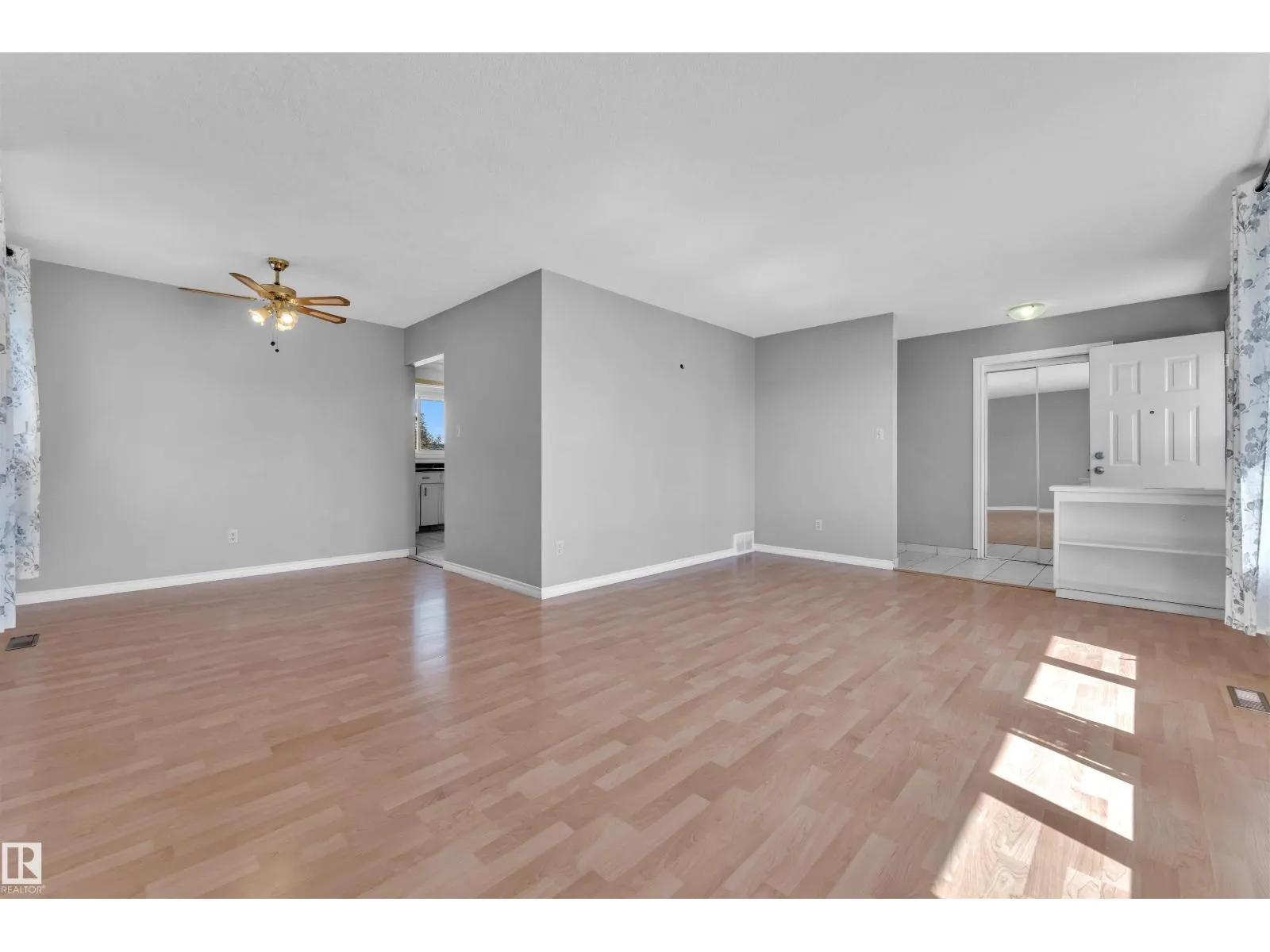 9320 150 AV NW NW