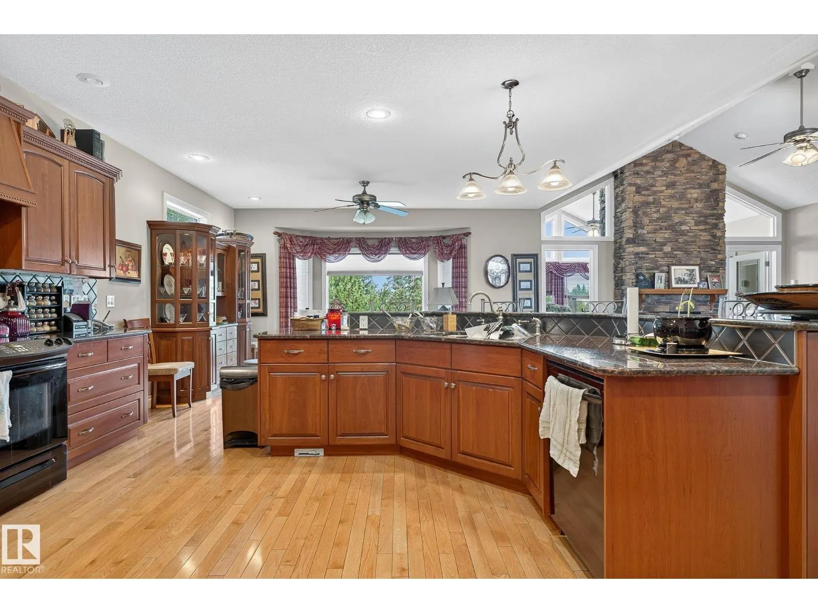 54115 RANGE ROAD 263