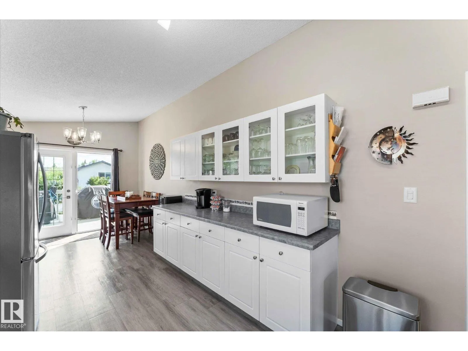 13 Deer Park RD