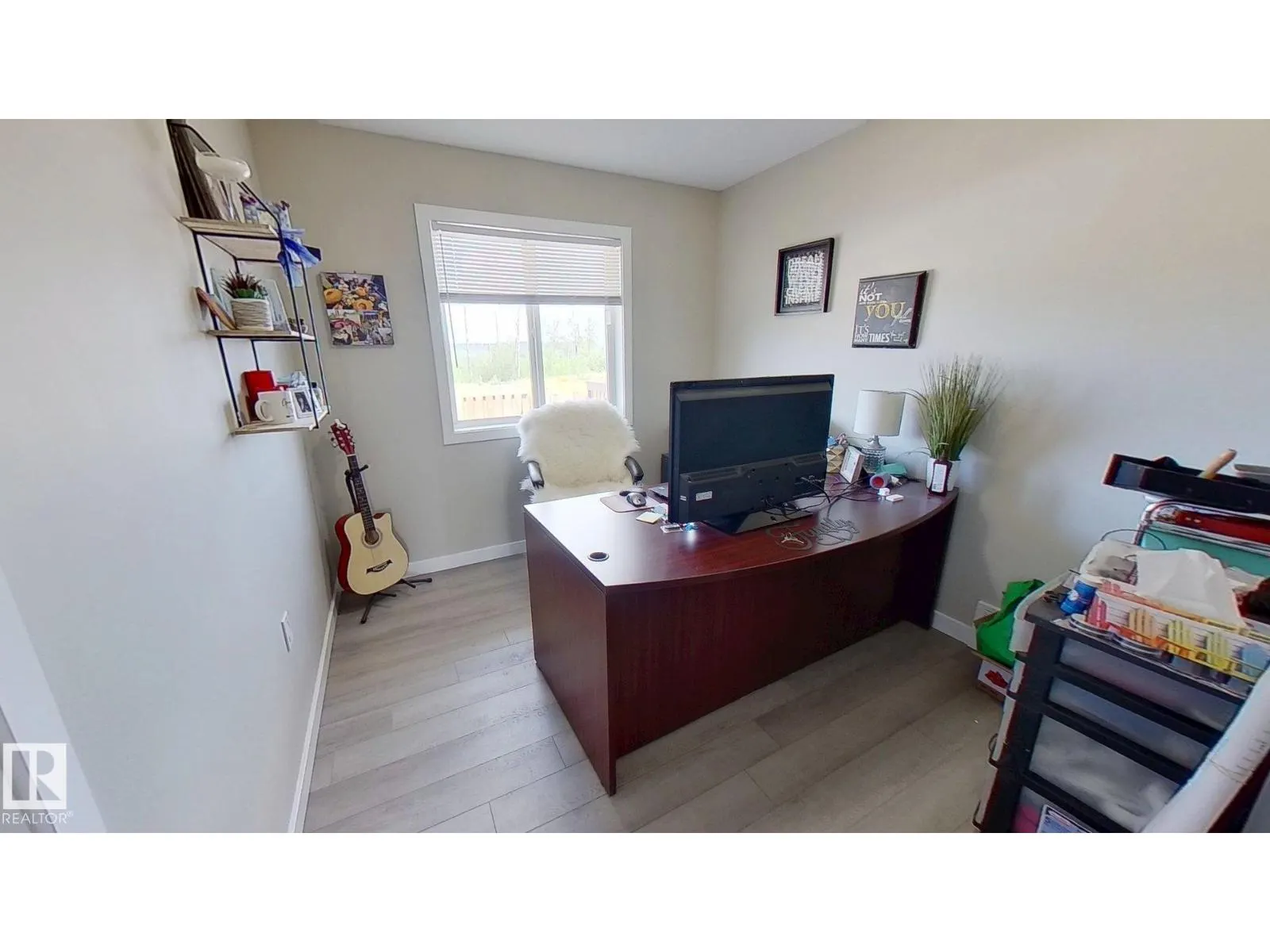 506 Athabasca AV