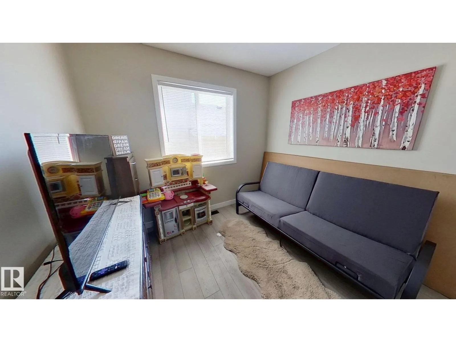 506 Athabasca AV