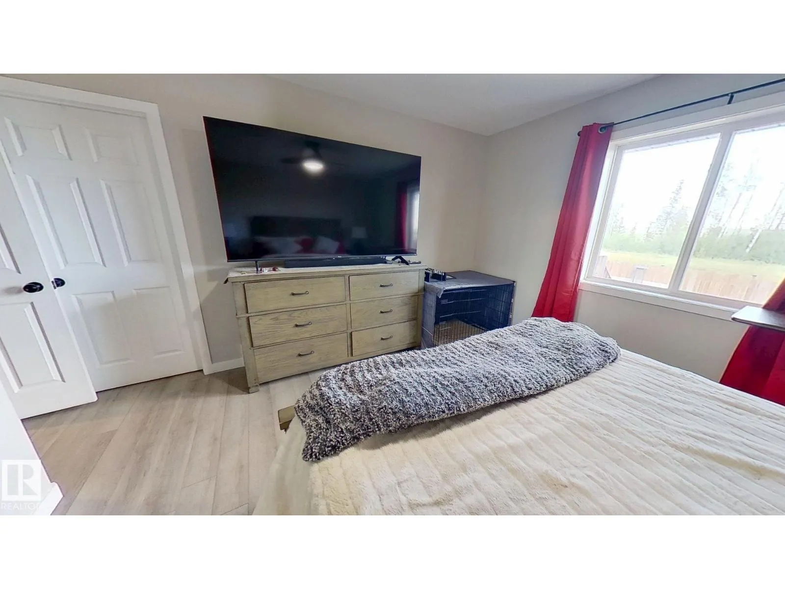 506 Athabasca AV