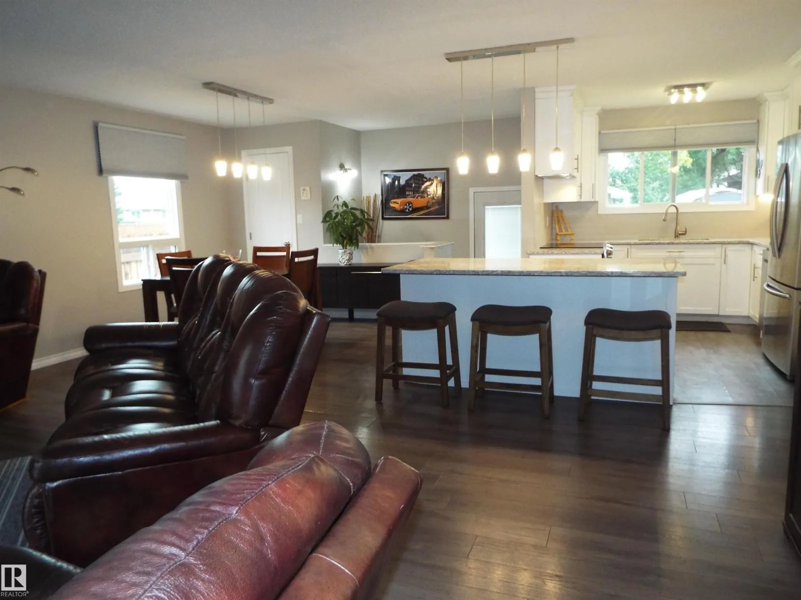 3614 CALEDONIA DR