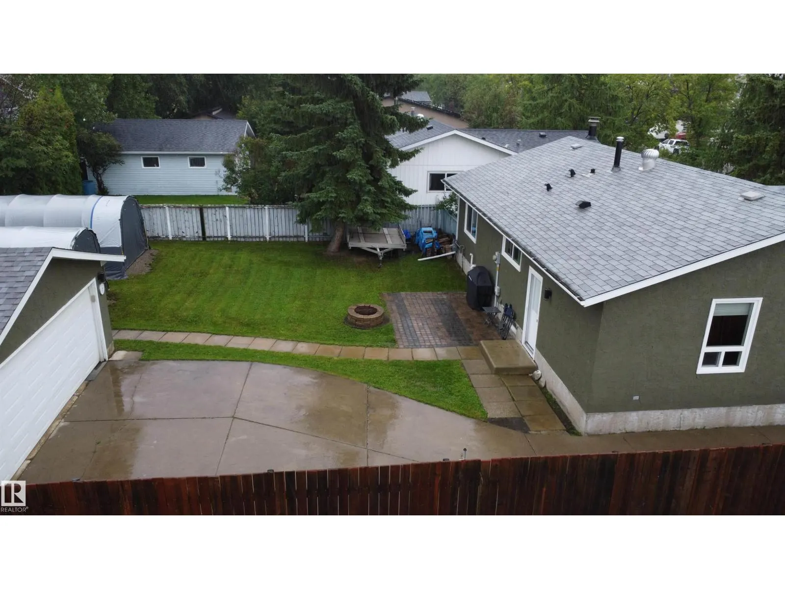3614 CALEDONIA DR