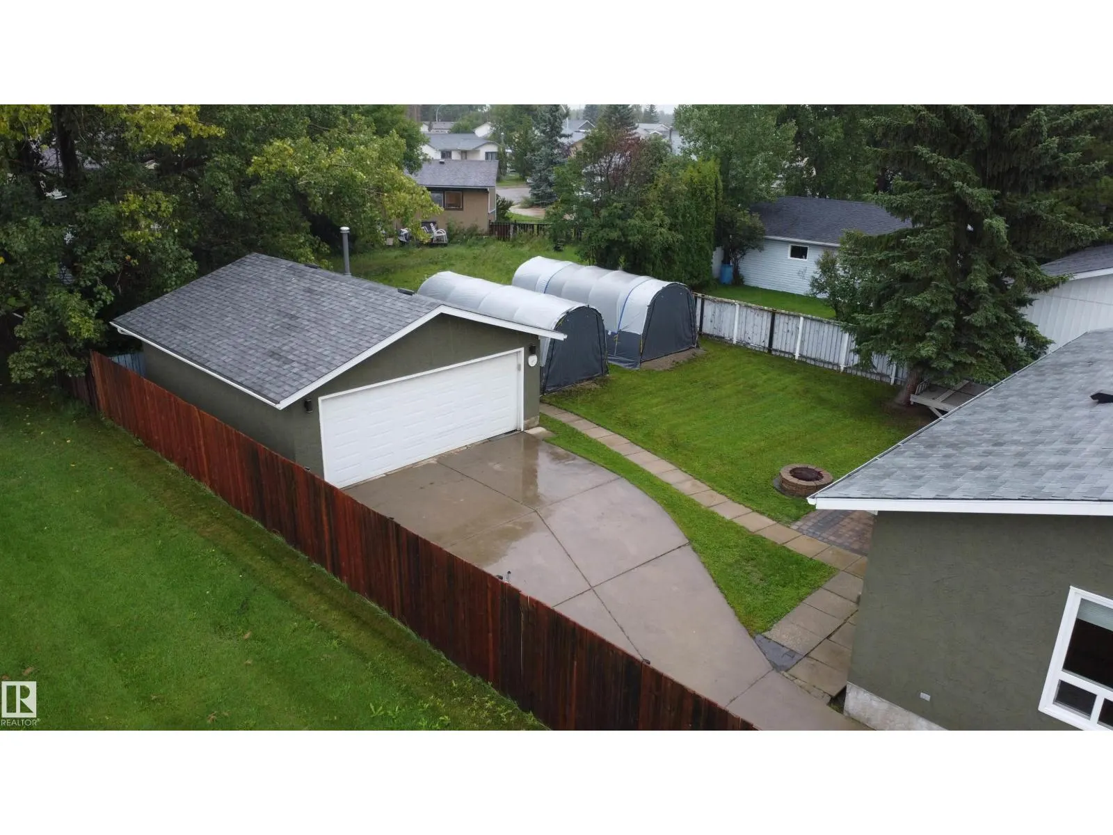 3614 CALEDONIA DR