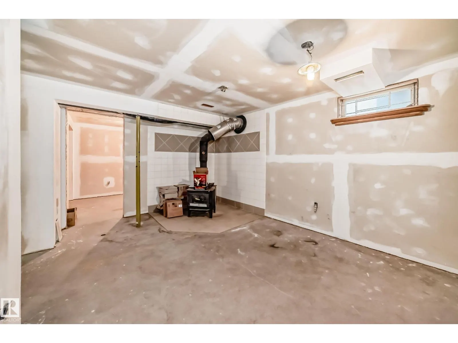 23 BRAMPTON ST