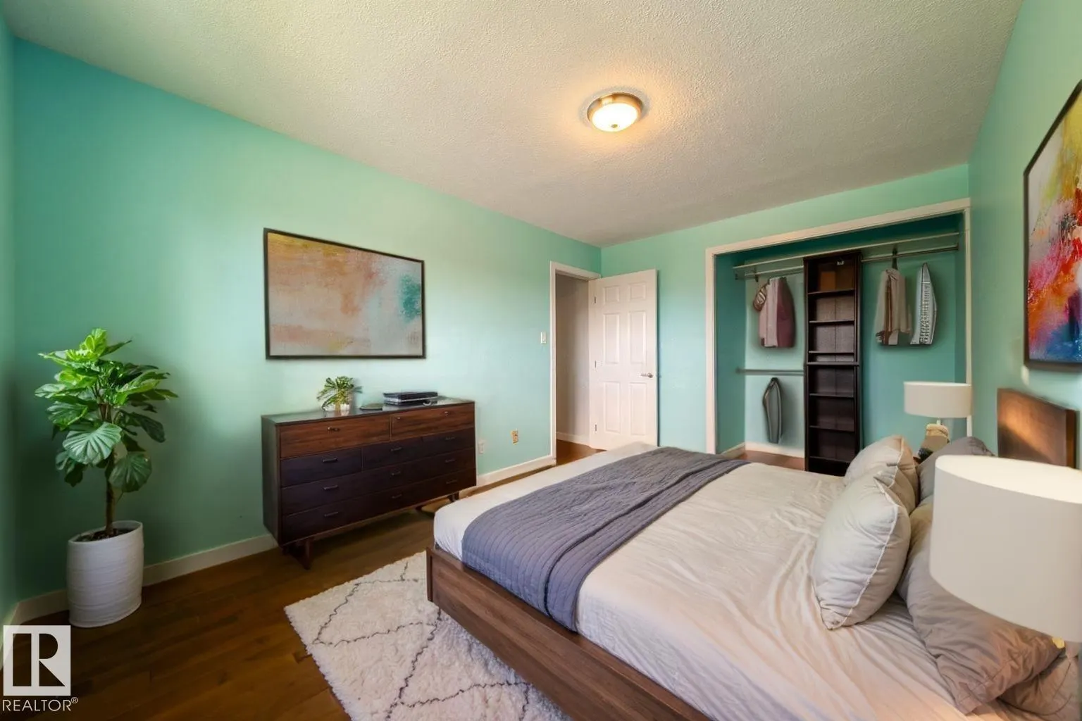 14471 55 ST NW