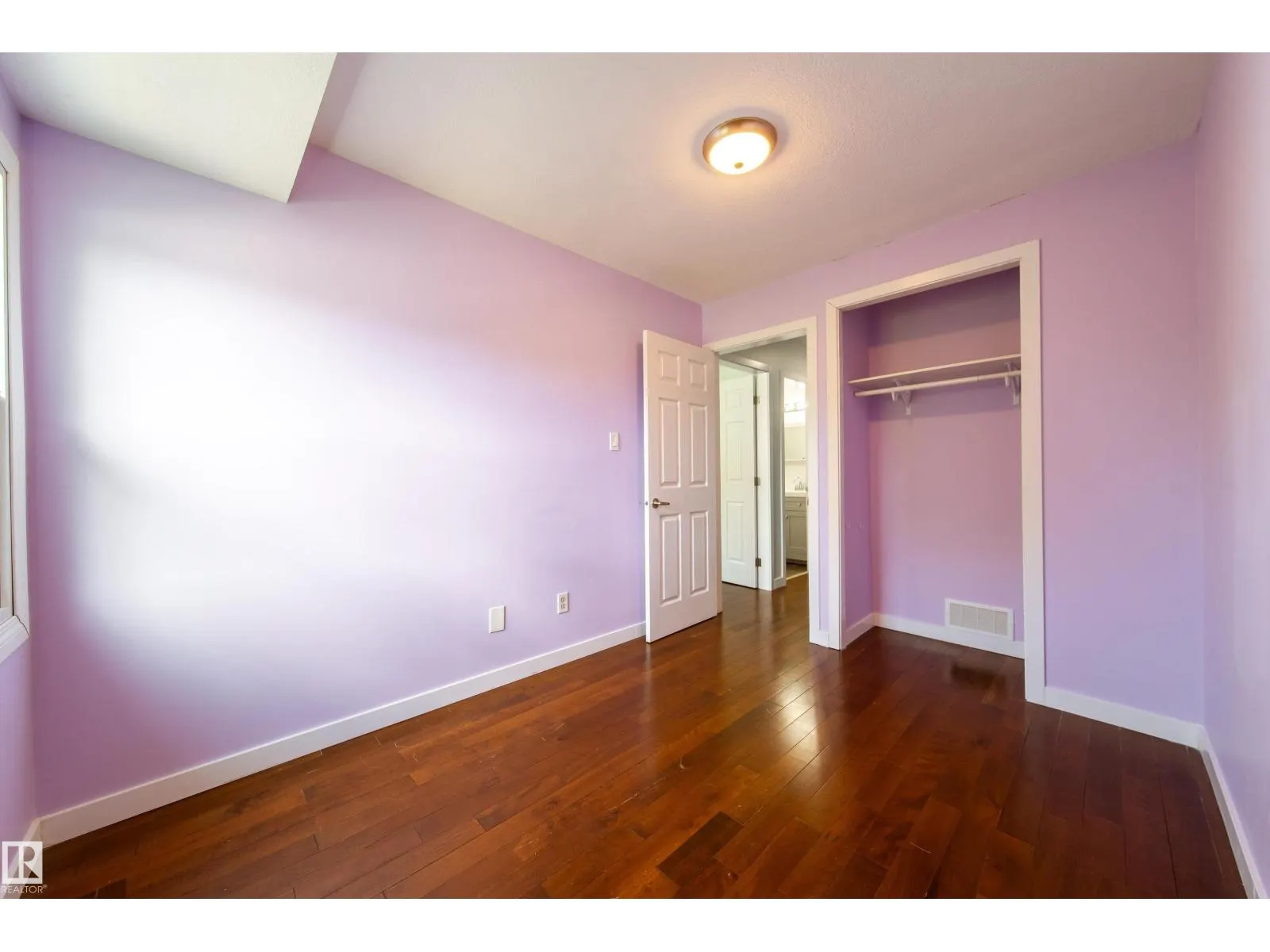 14471 55 ST NW