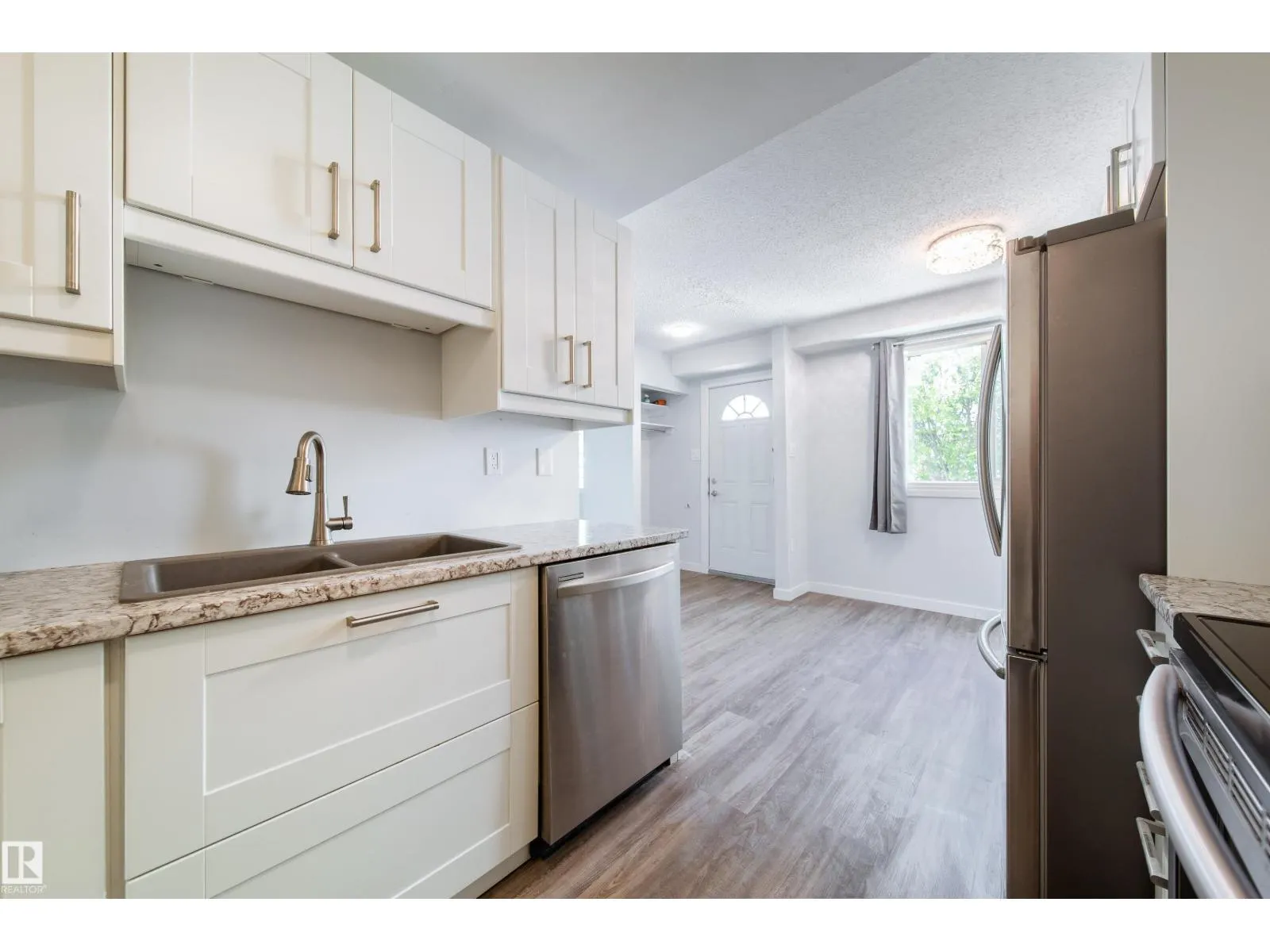14471 55 ST NW