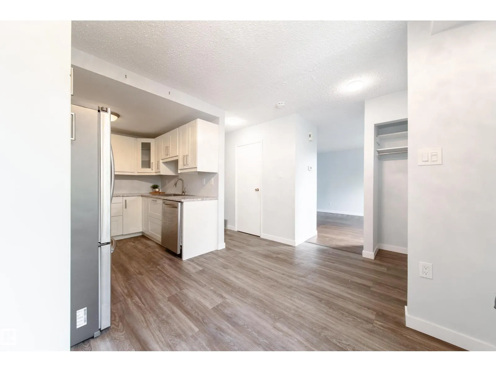 14471 55 ST NW