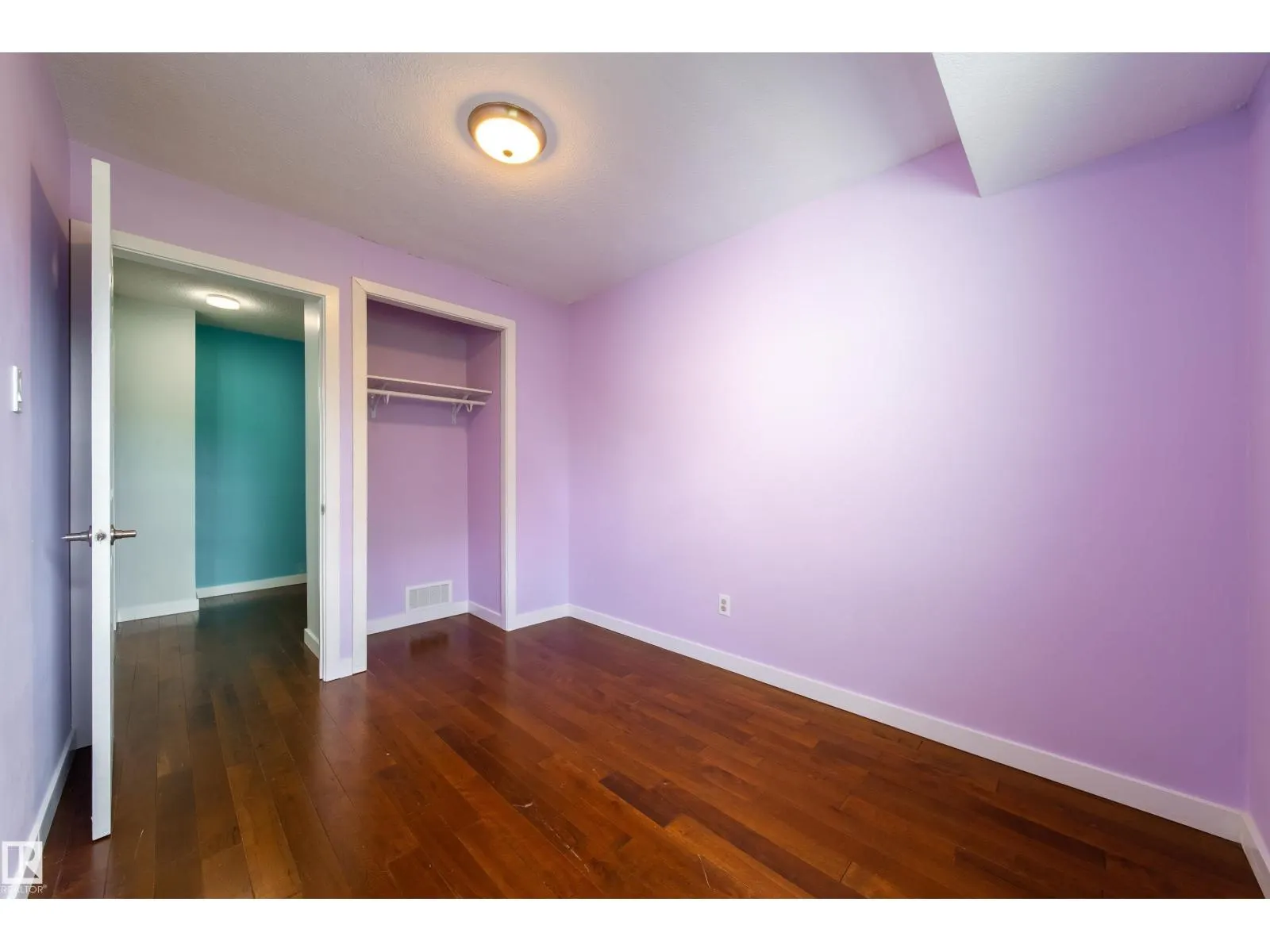 14471 55 ST NW