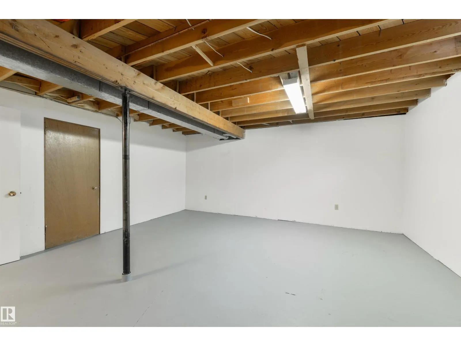4426 47 ST