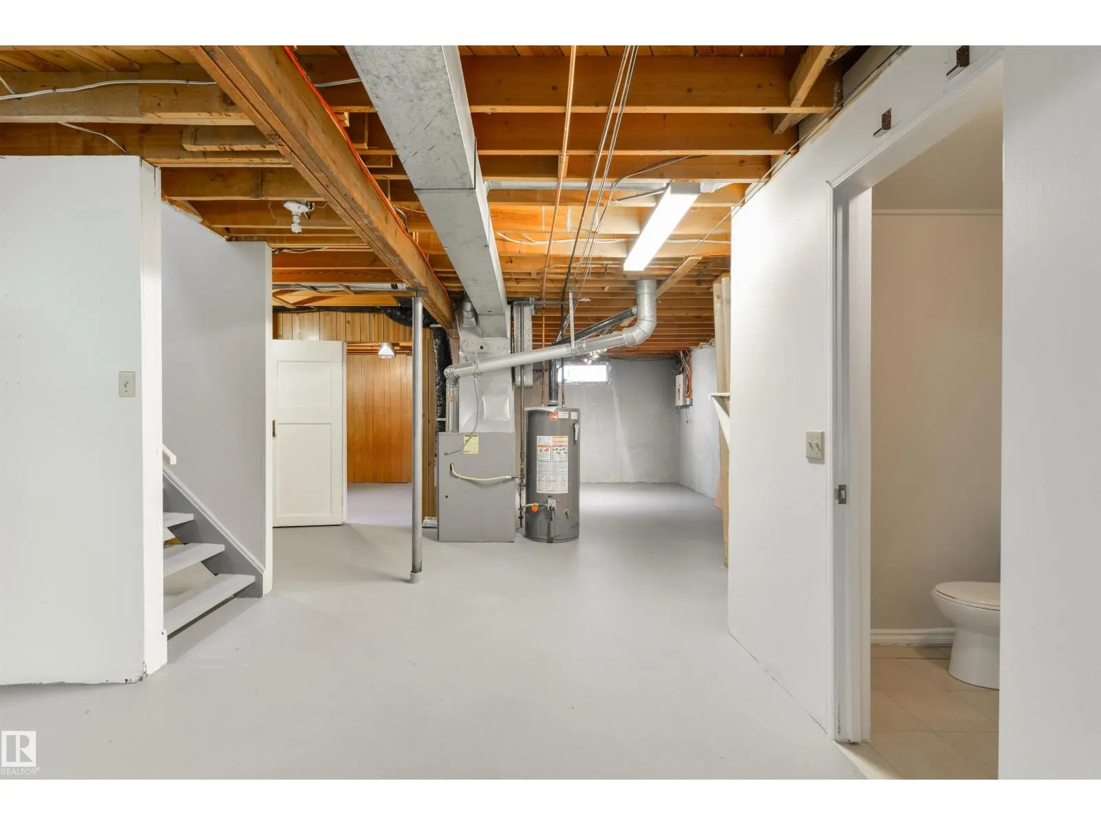 4426 47 ST