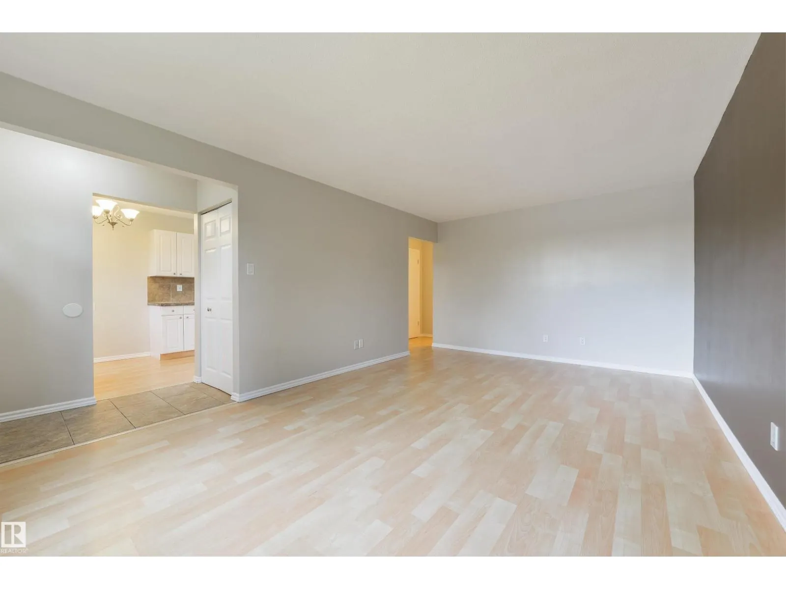 4426 47 ST