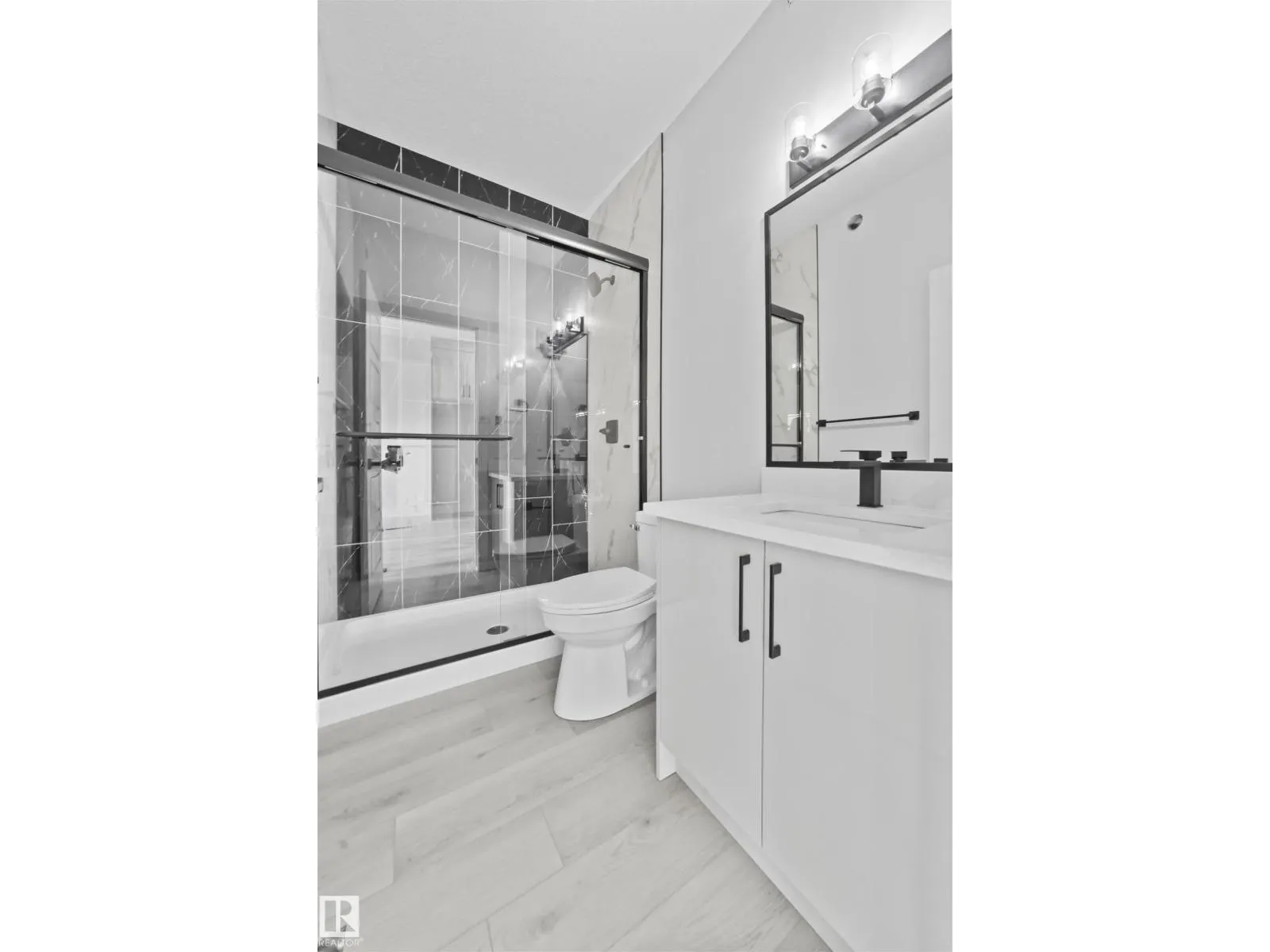 203 Deer Valley DR