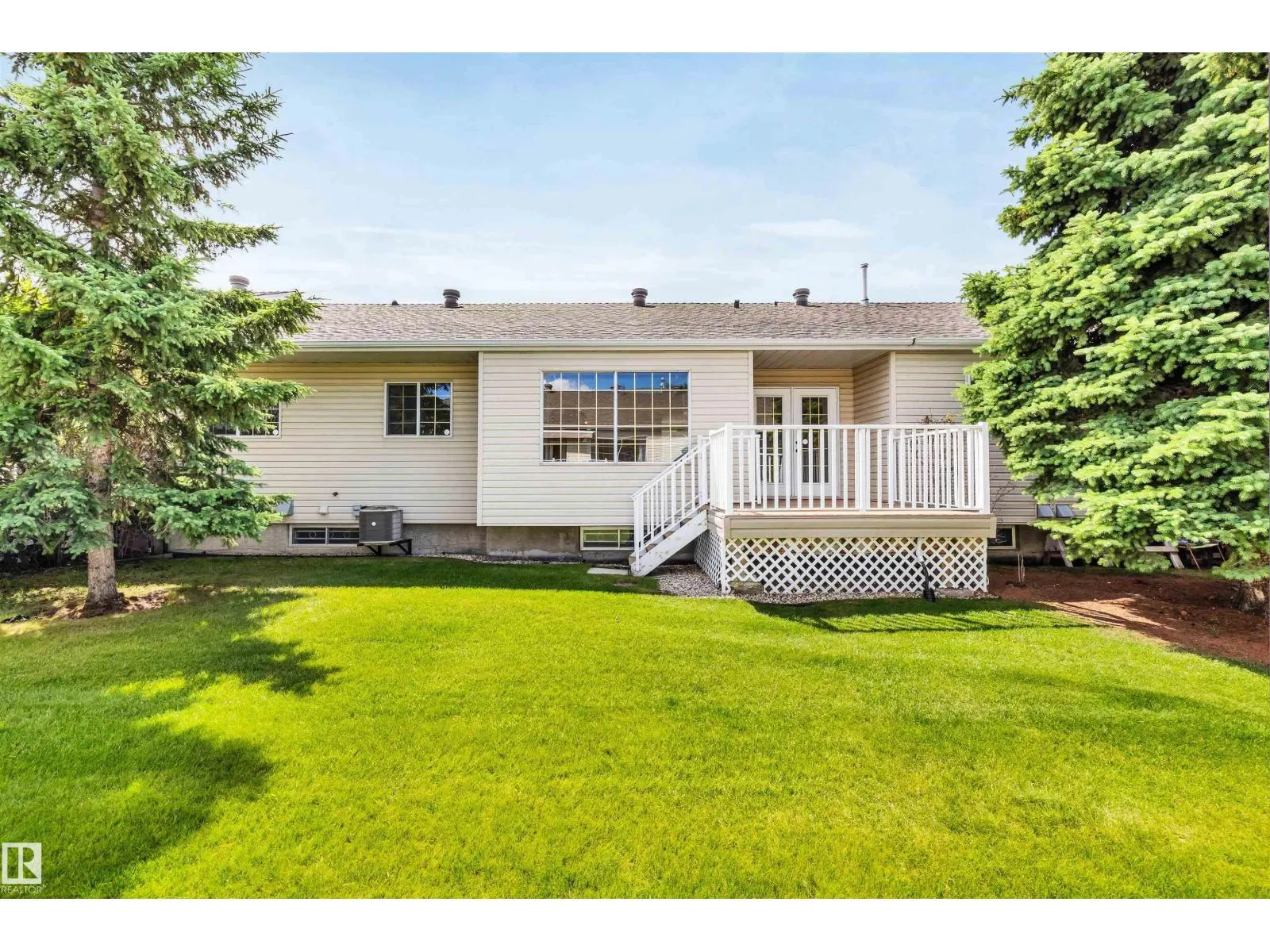 973 YOUVILLE DR W NW