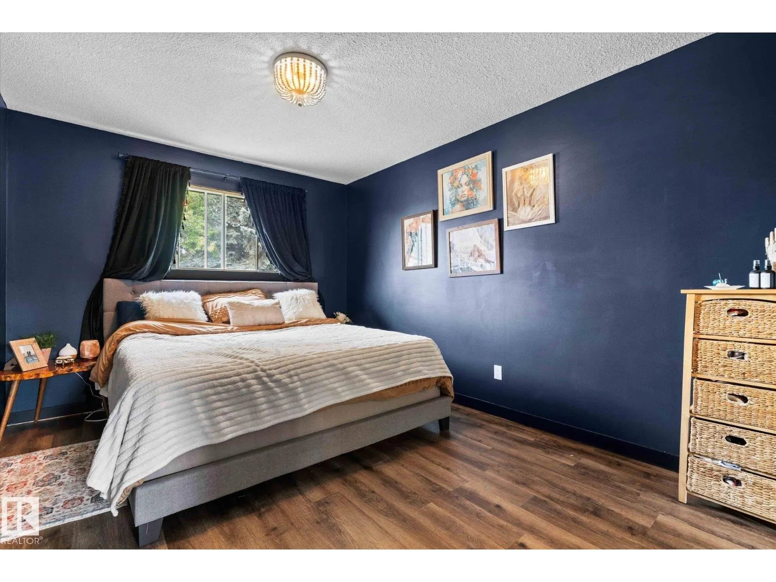 44 GARDEN VALLEY DR