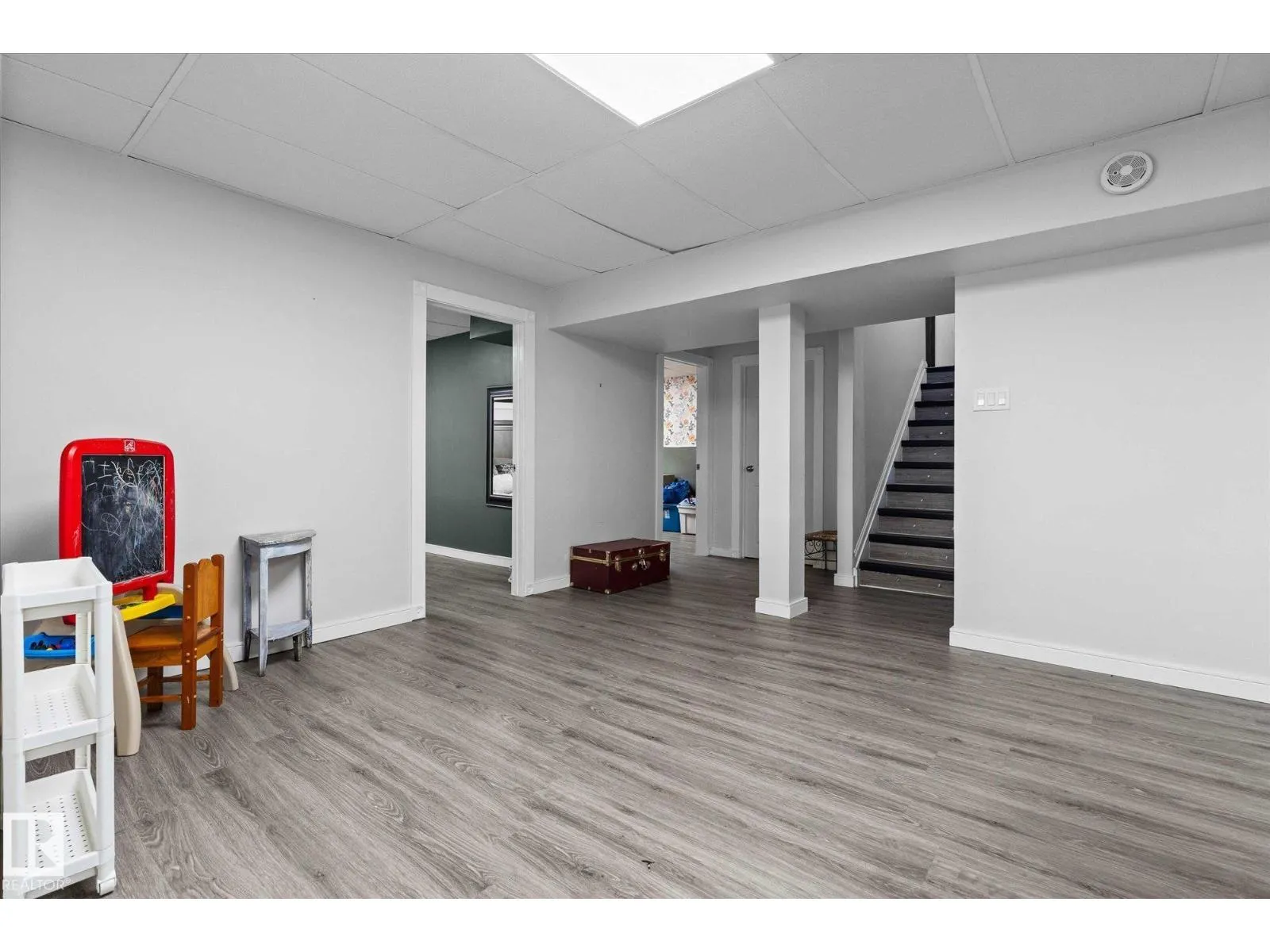 44 GARDEN VALLEY DR