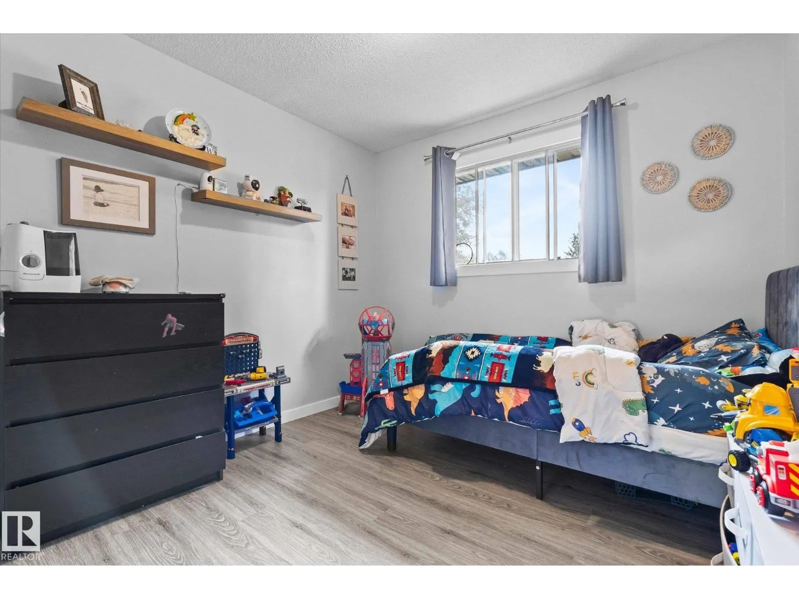 44 GARDEN VALLEY DR