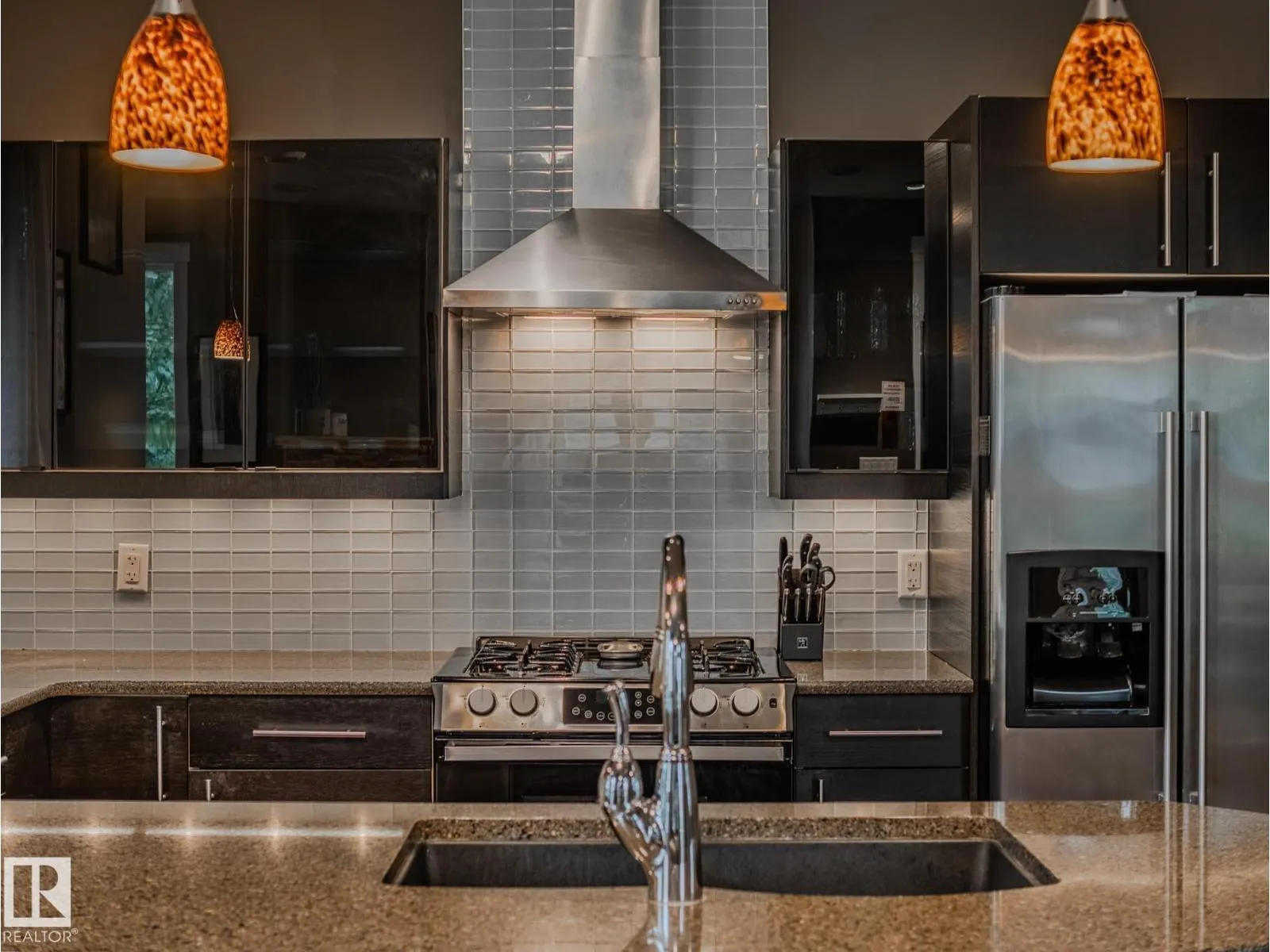 8306 108 ST NW