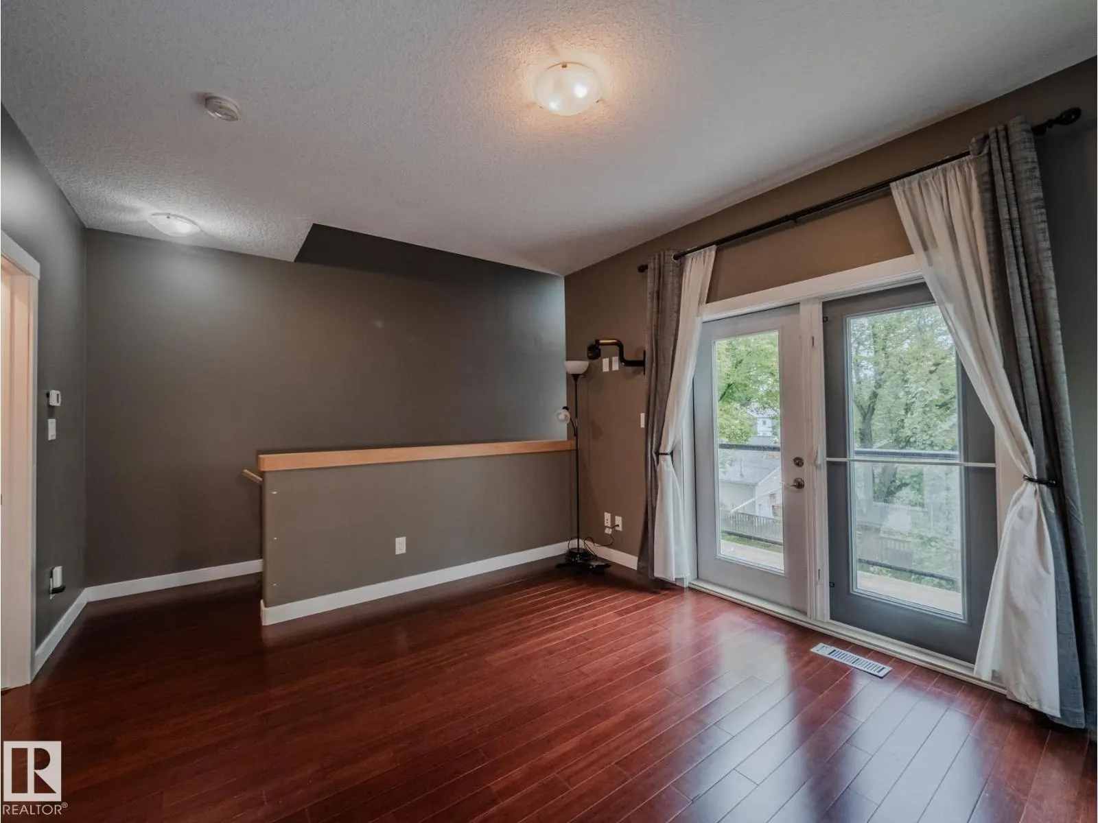 8306 108 ST NW