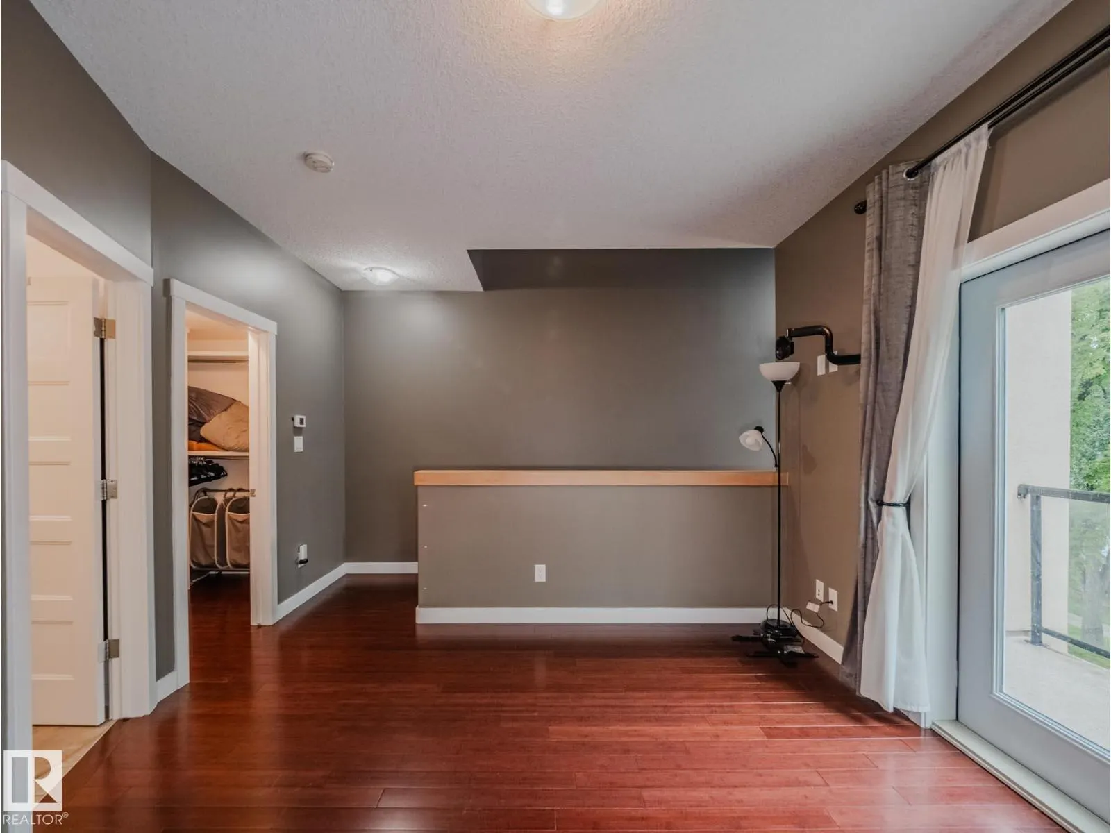 8306 108 ST NW