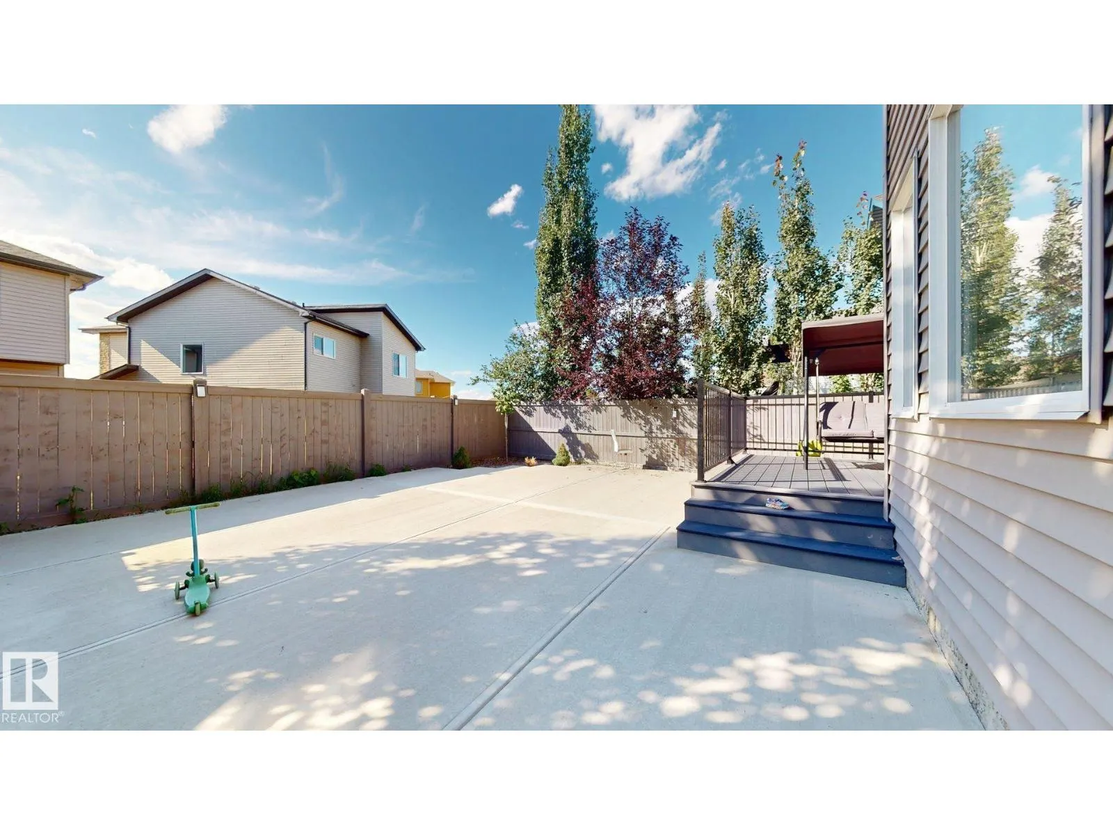 8716 CARSON WY SW
