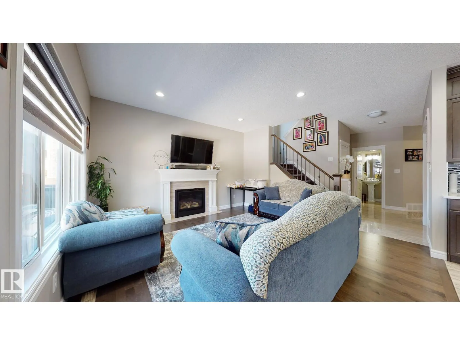 8716 CARSON WY SW
