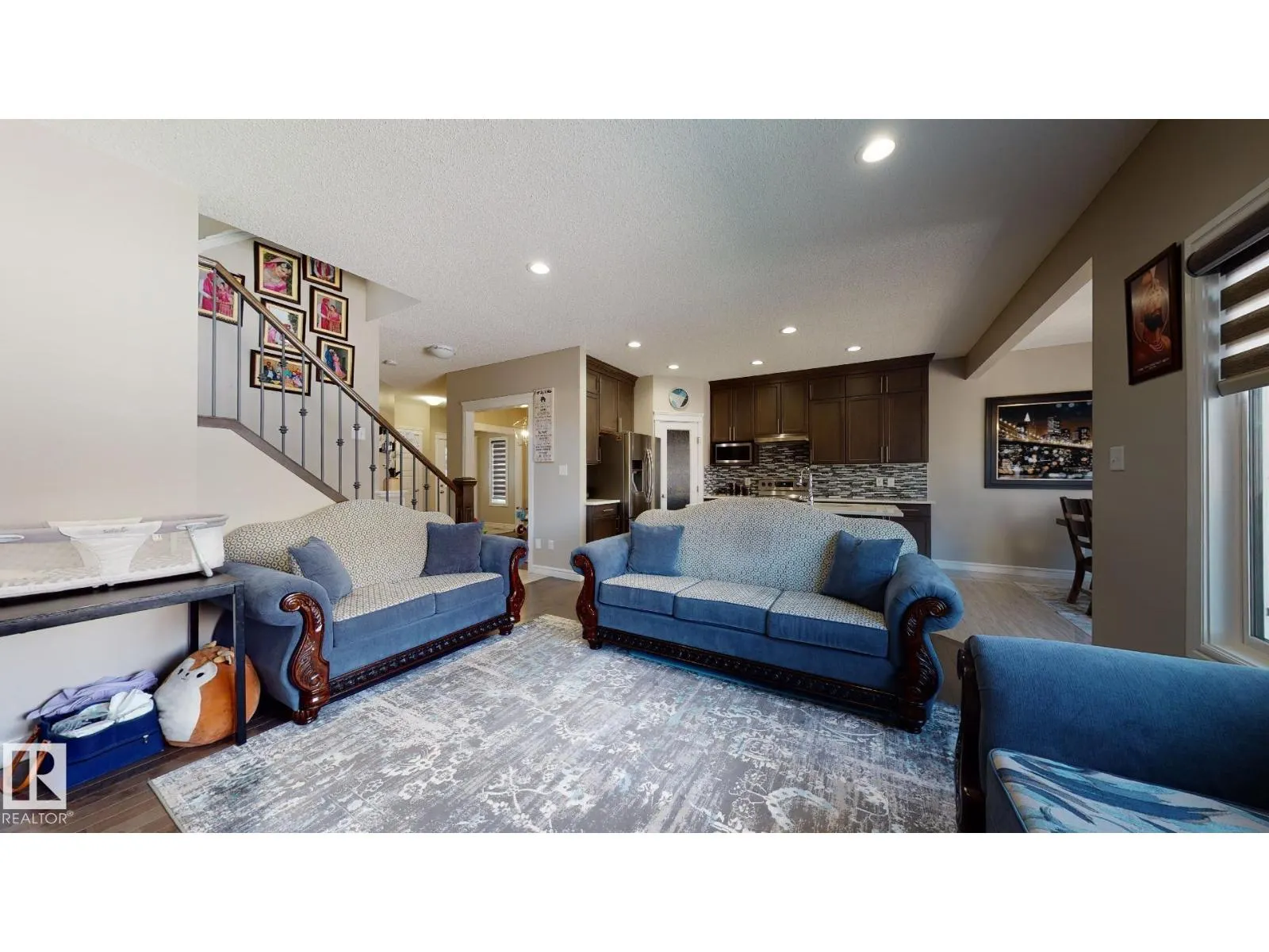 8716 CARSON WY SW