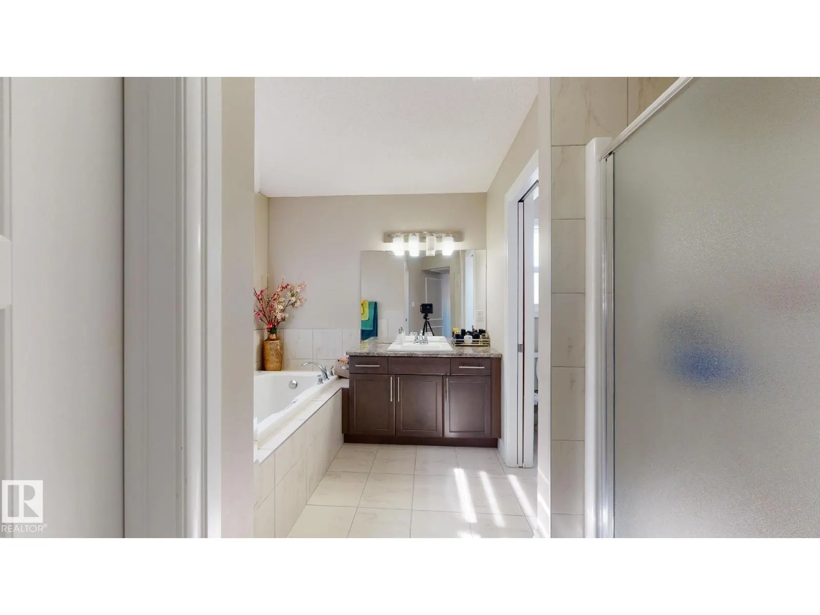 8716 CARSON WY SW