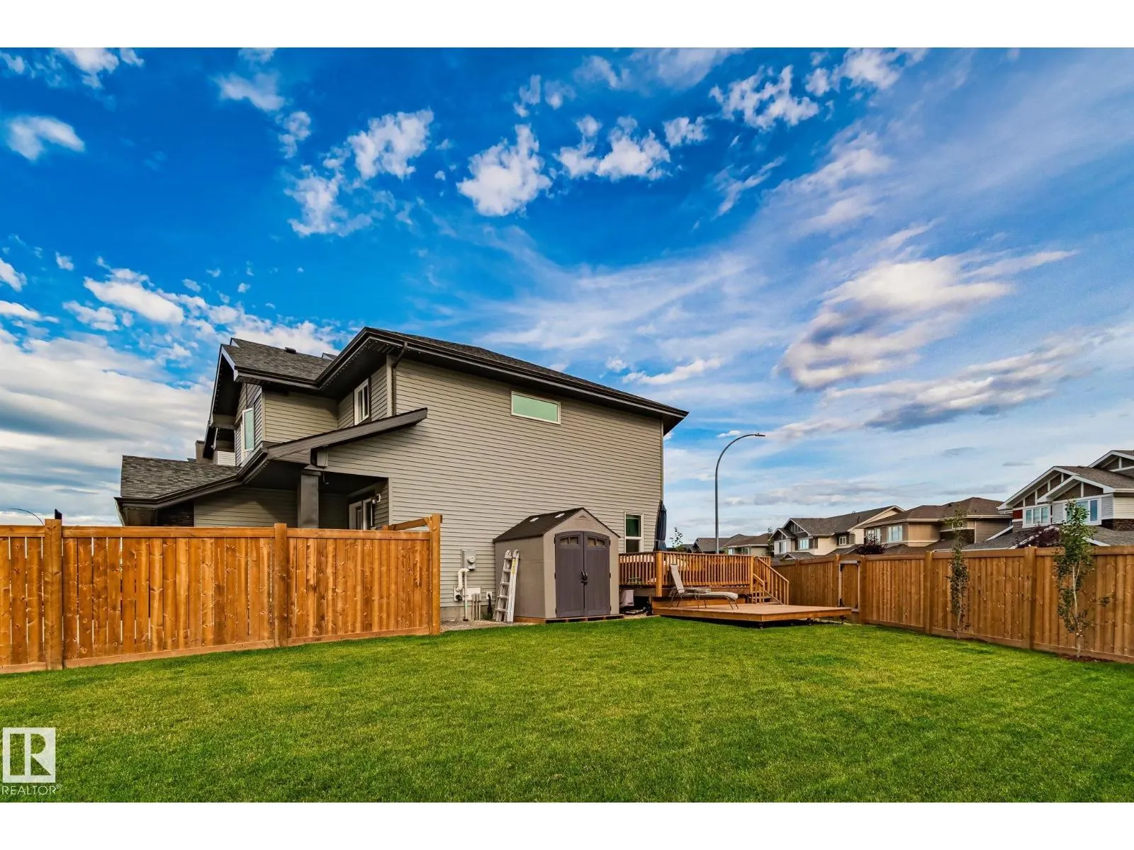 69 SPRUCE GARDENS CR
