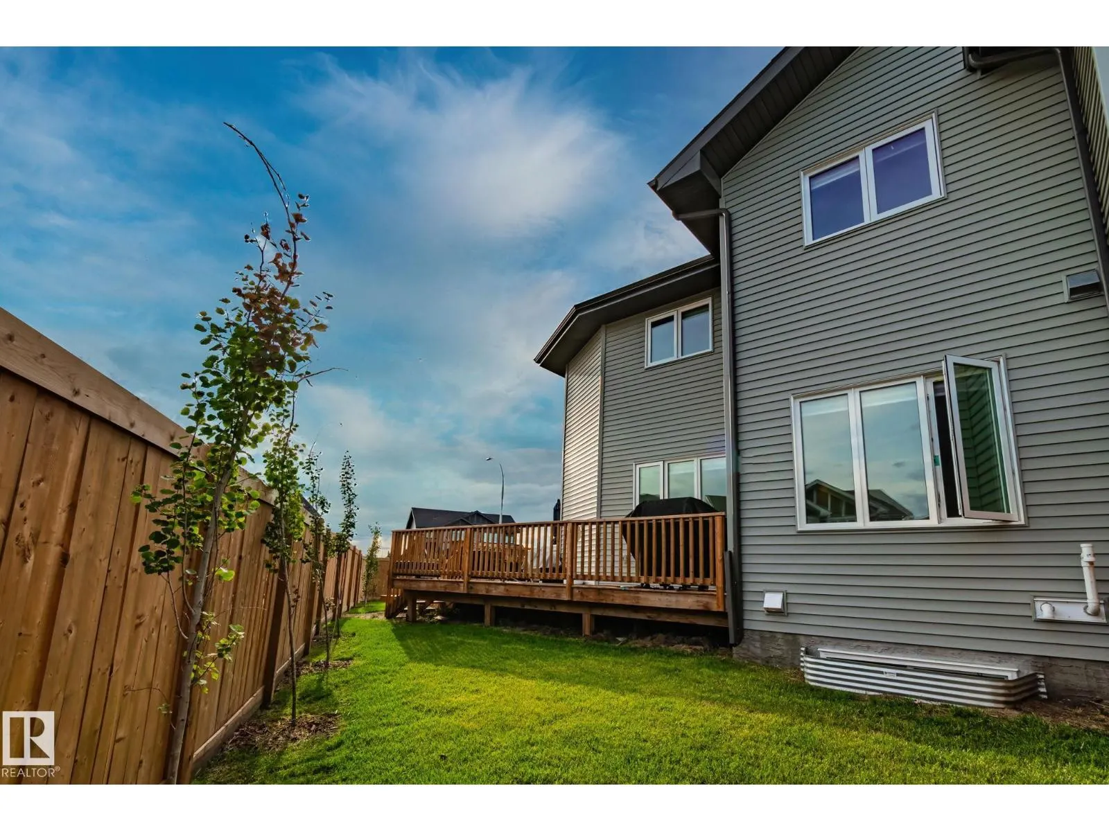 69 SPRUCE GARDENS CR