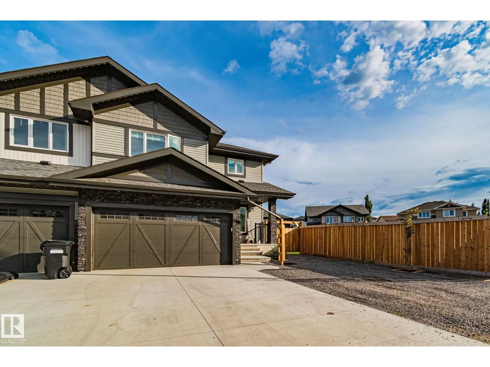 69 SPRUCE GARDENS CR