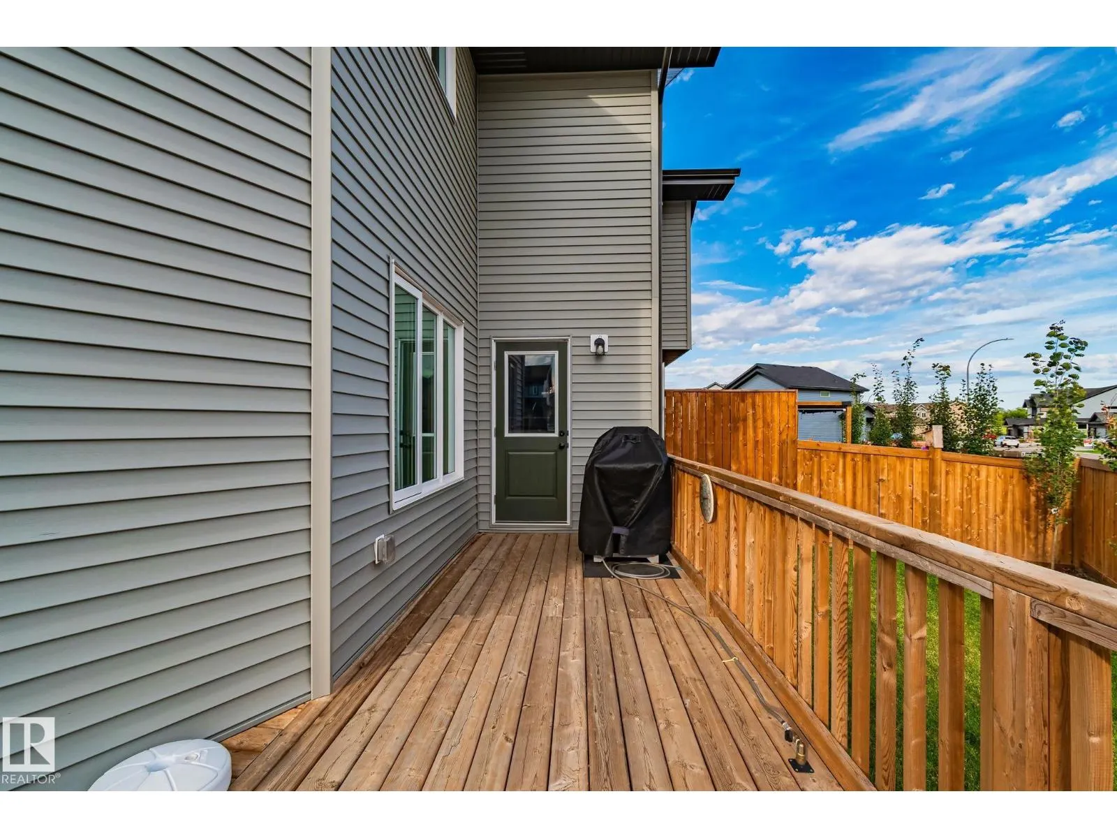 69 SPRUCE GARDENS CR