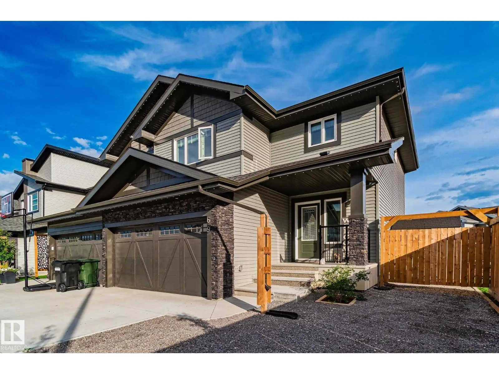 69 SPRUCE GARDENS CR