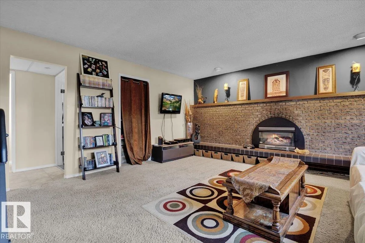 4430 45 ST