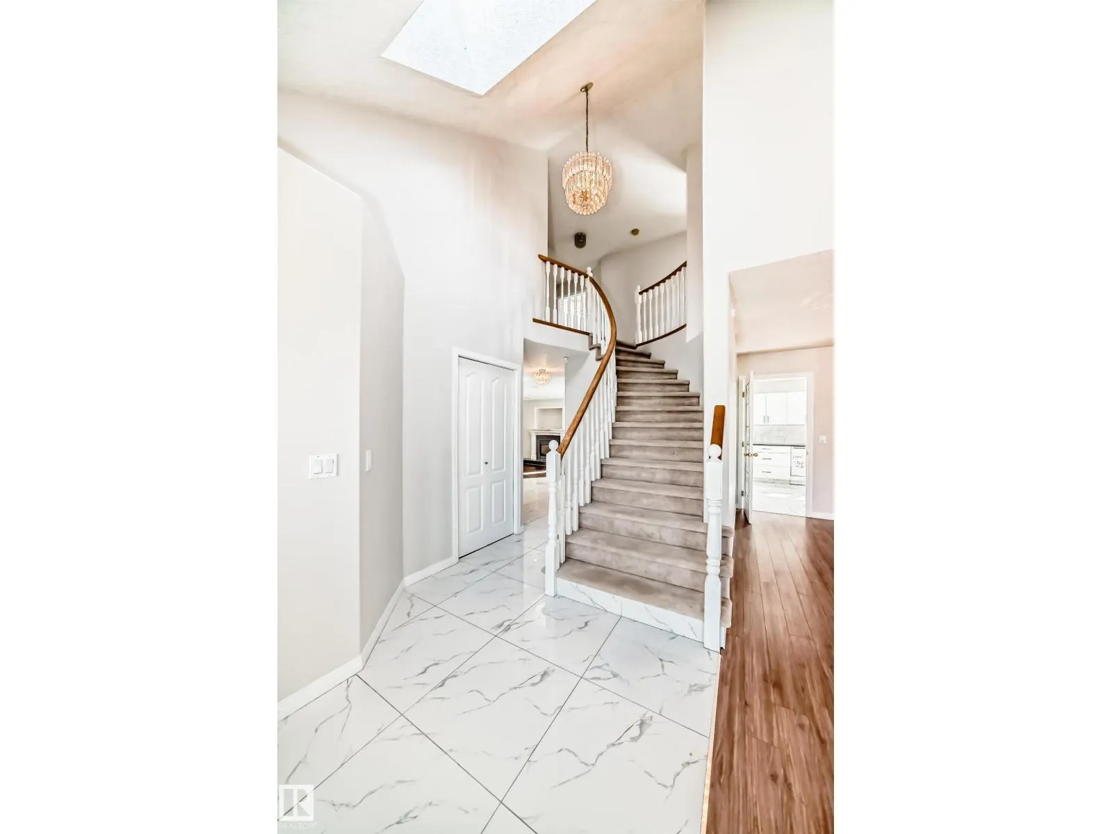 9311 153 ST NW