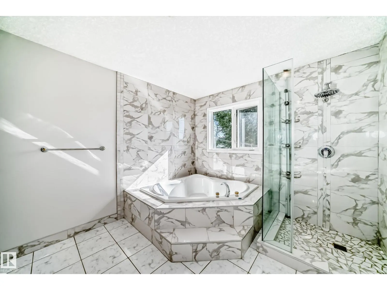 9311 153 ST NW