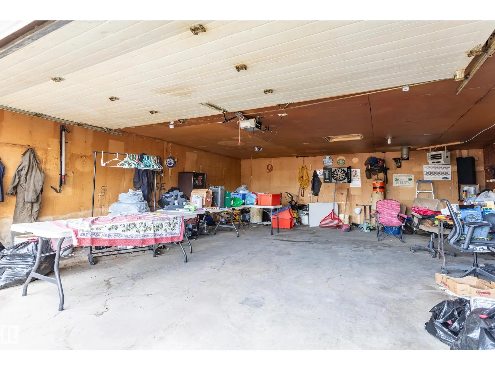 732 Grandin DR