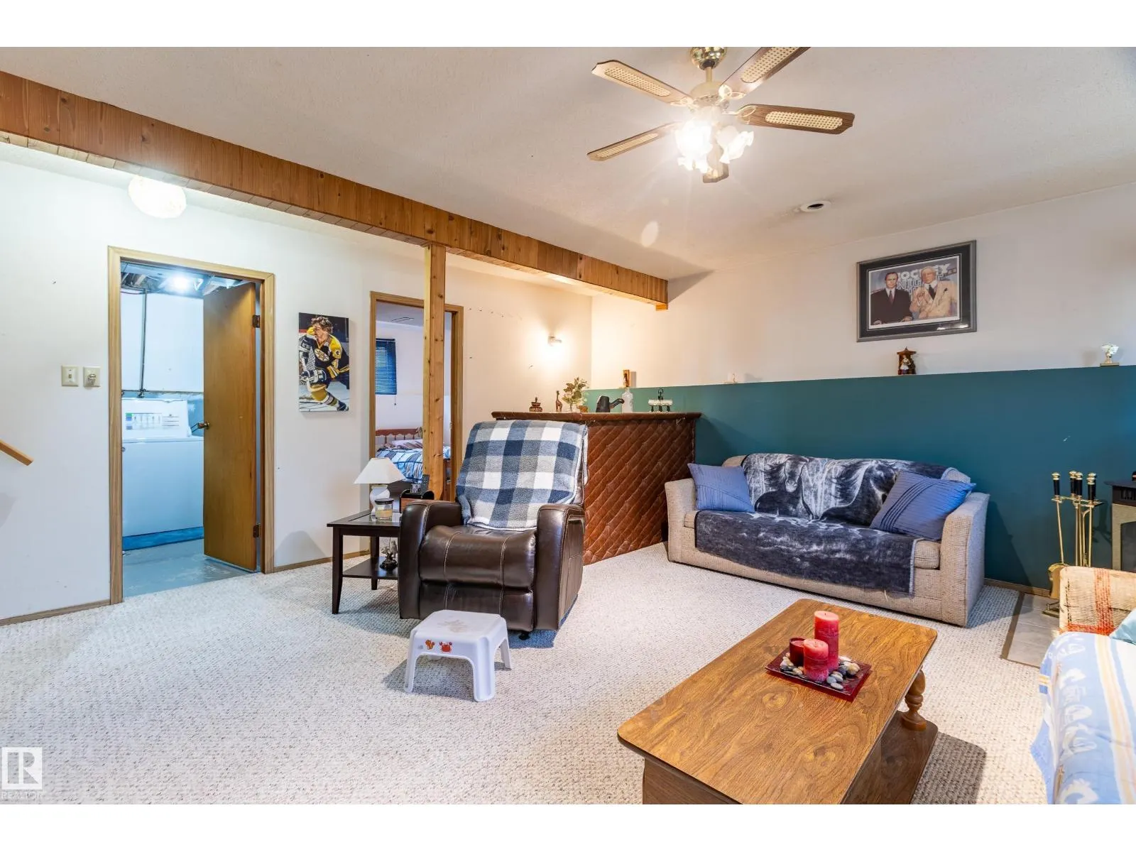732 Grandin DR