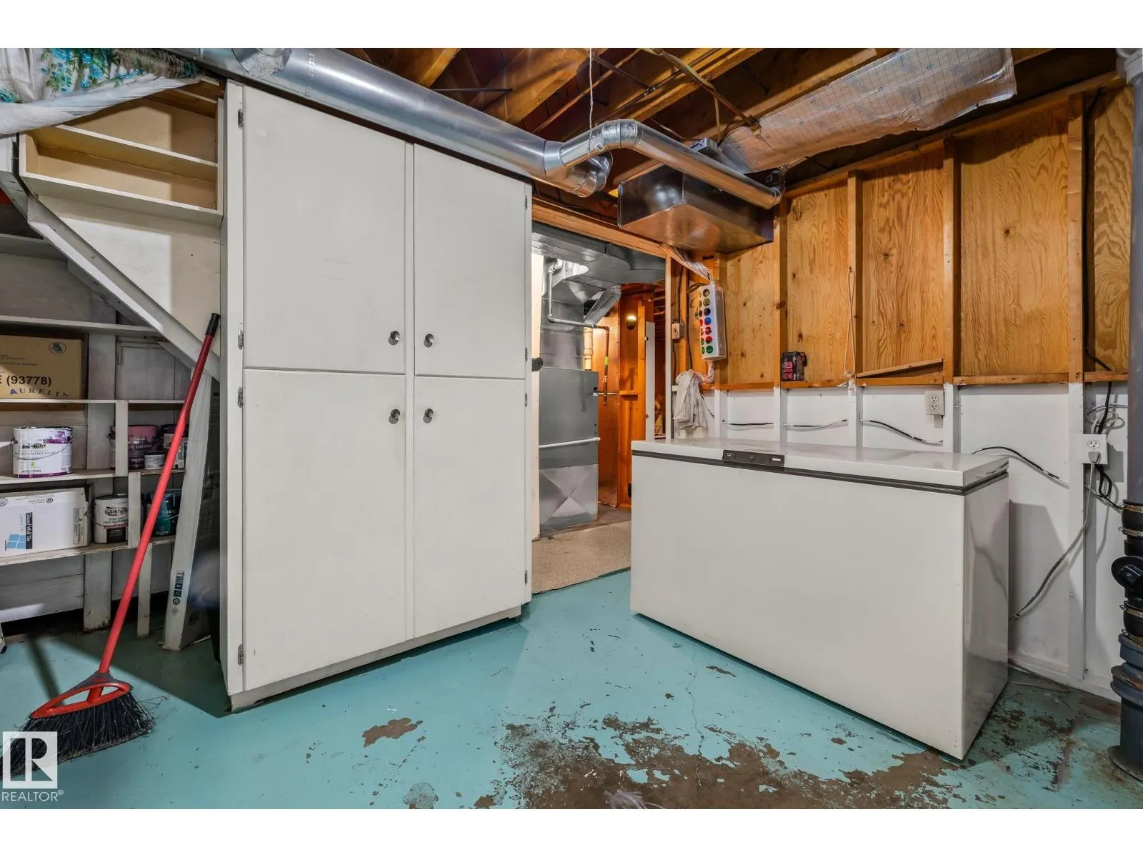 11505 68 ST NW