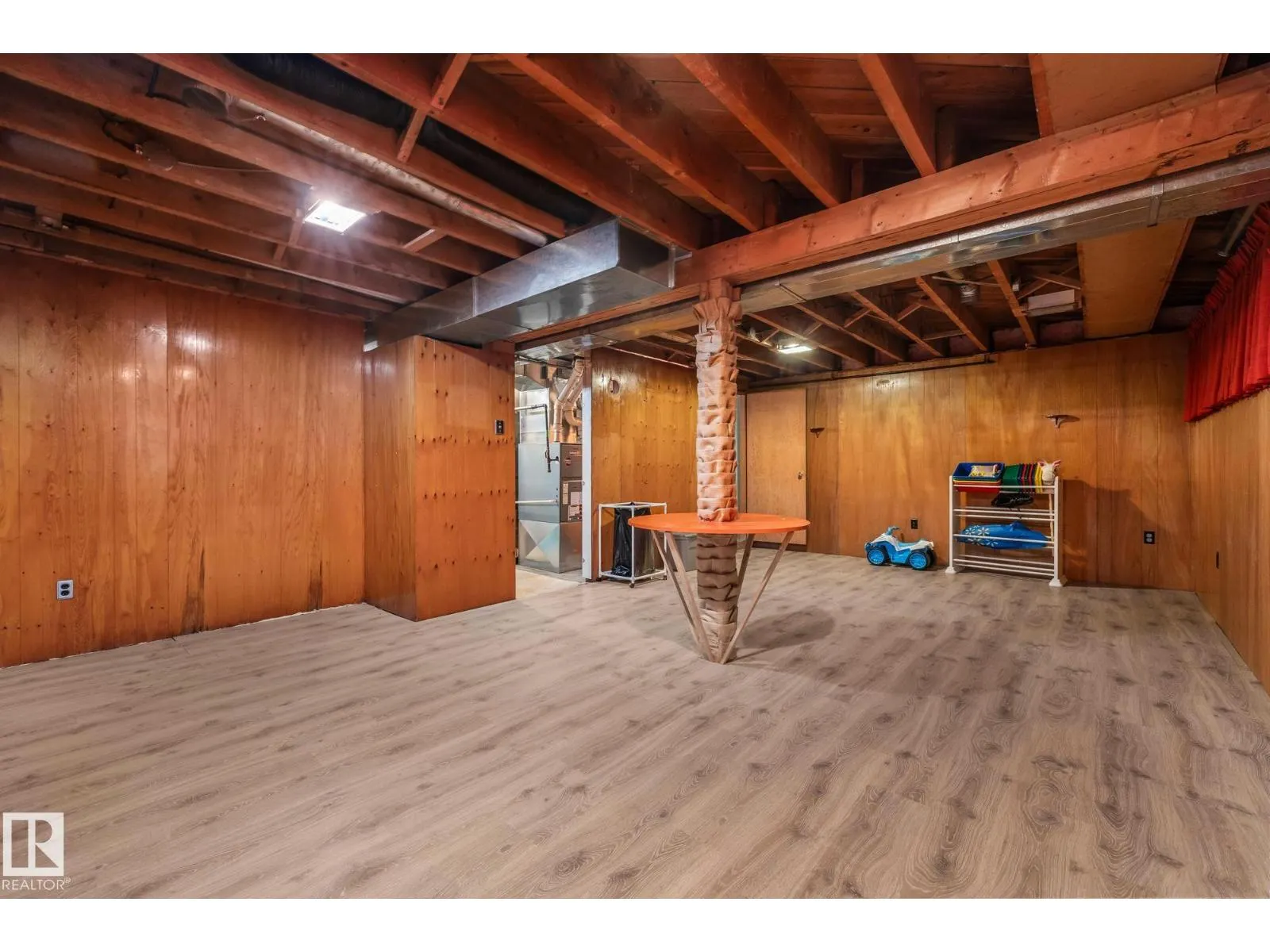 11505 68 ST NW