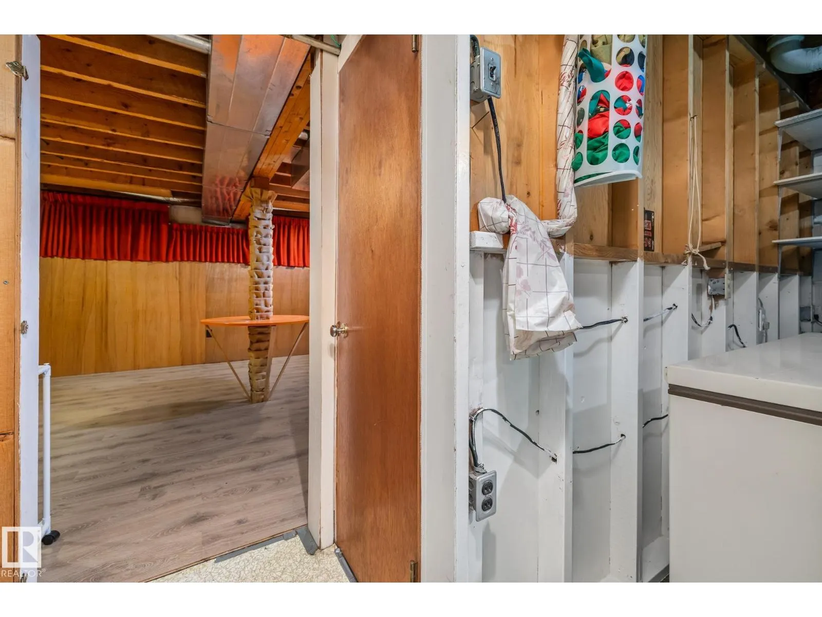 11505 68 ST NW
