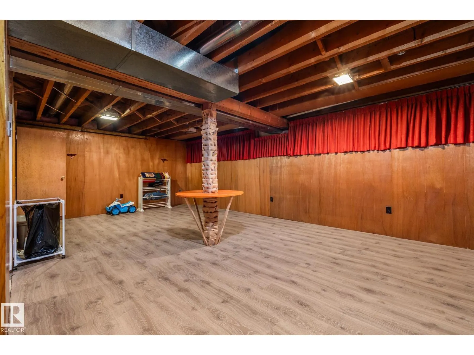 11505 68 ST NW