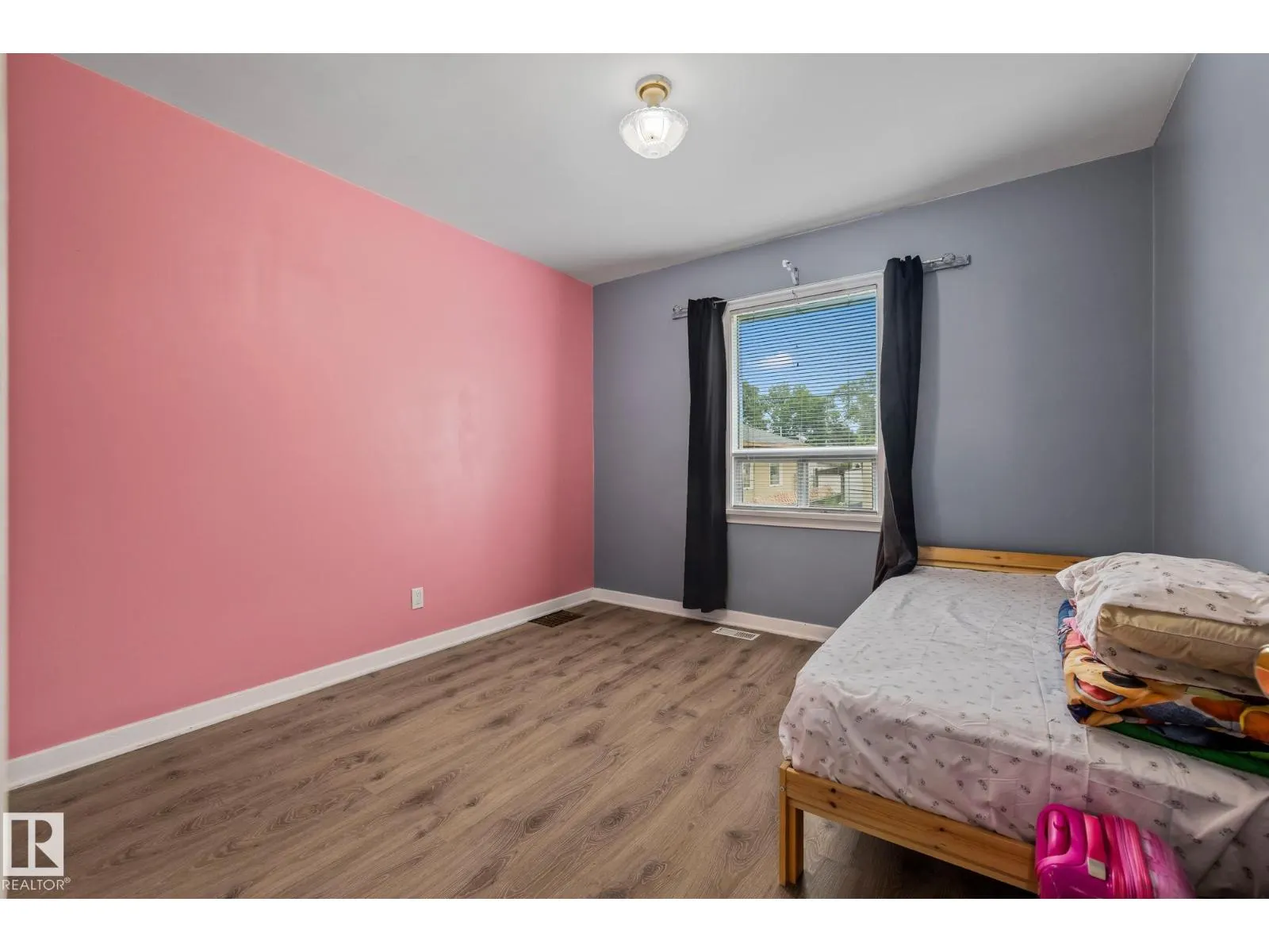 11505 68 ST NW