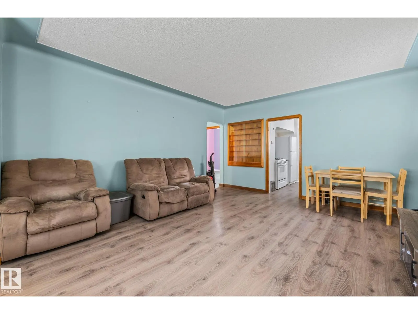 11505 68 ST NW