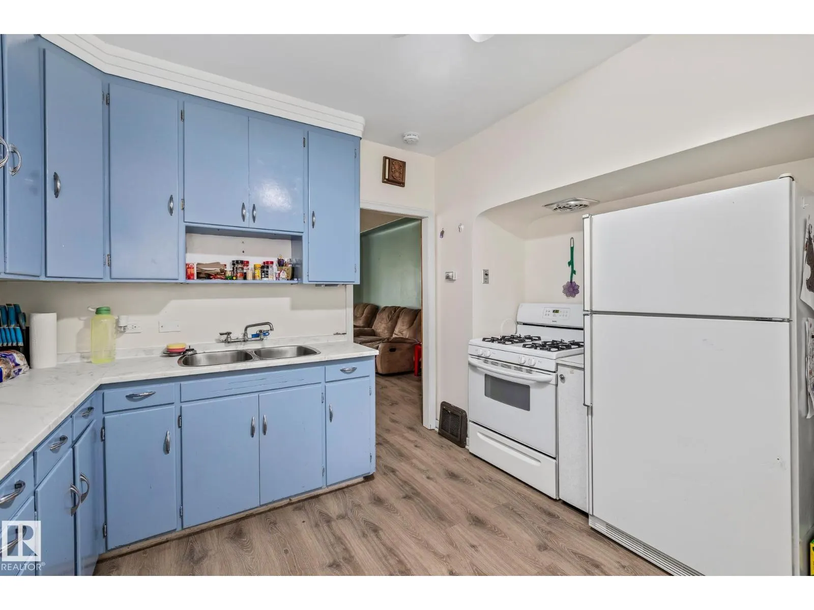 11505 68 ST NW